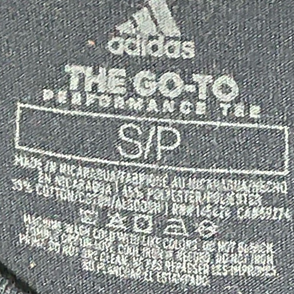 4 Men’s Shirts Size Small 2 Dress Shirts 2 T-shirts Yellow, Blue & Grey Adidas - Picture 8 of 10